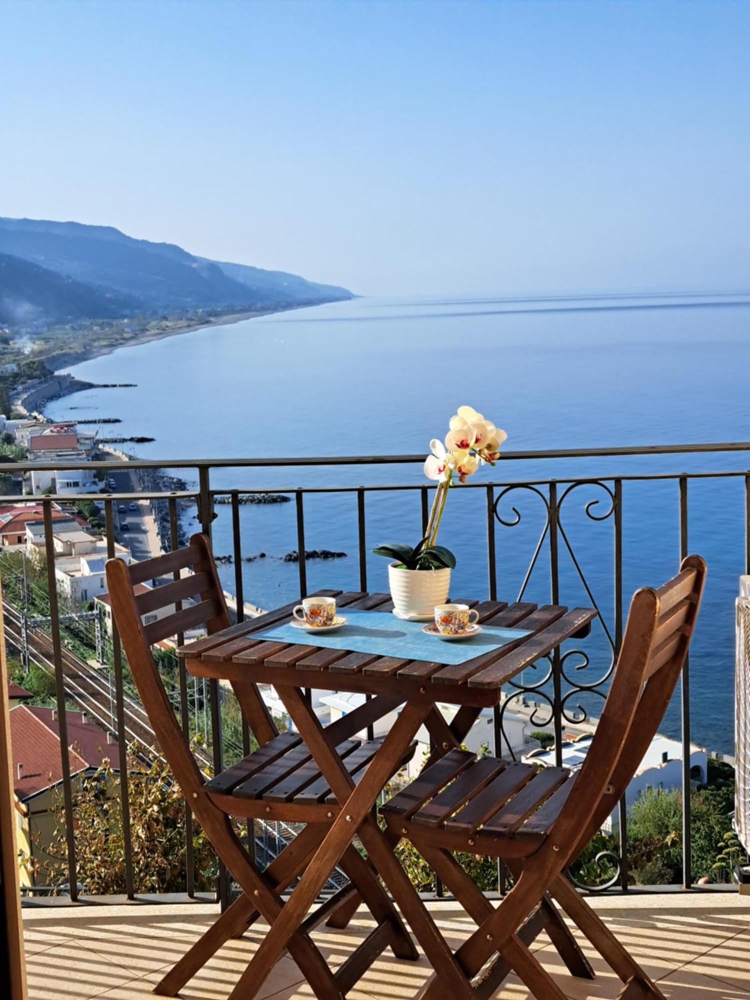 Apartmán Un Oblo Sul Mare San Lucido Exteriér fotografie