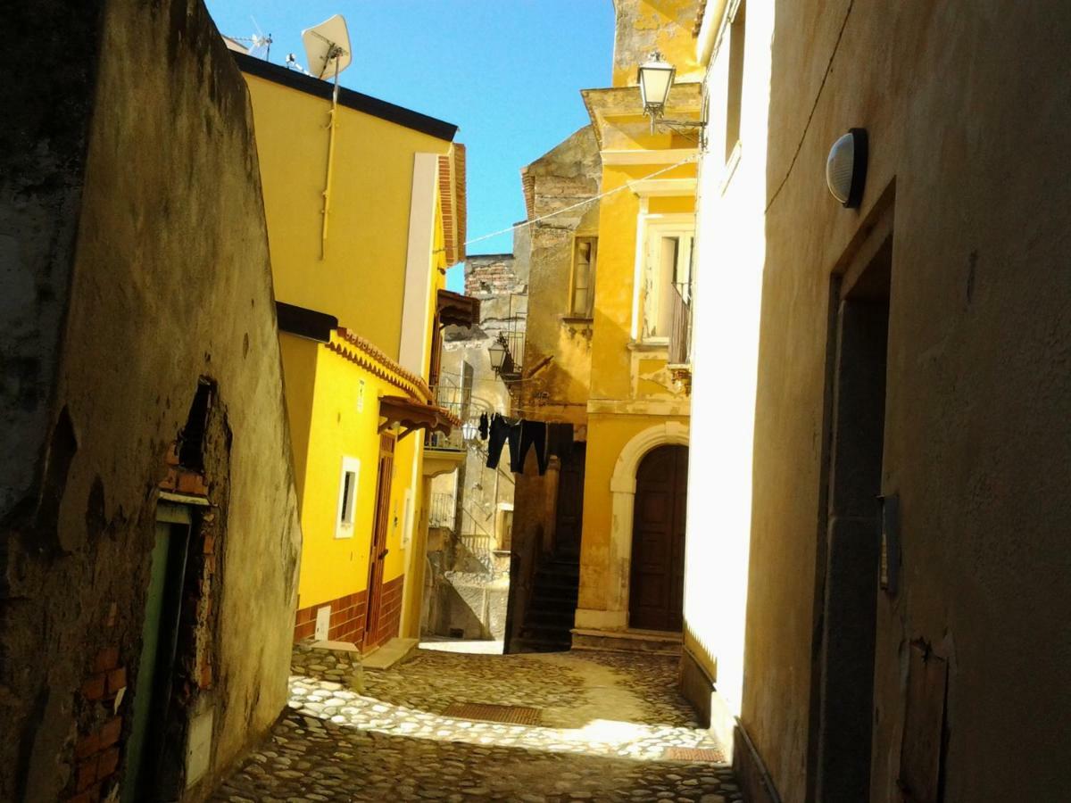Apartmán Un Oblo Sul Mare San Lucido Exteriér fotografie