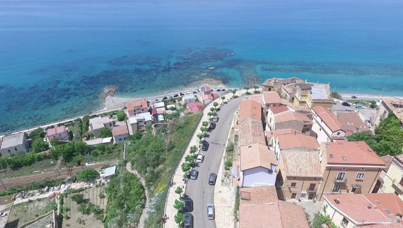 Apartmán Un Oblo Sul Mare San Lucido Exteriér fotografie