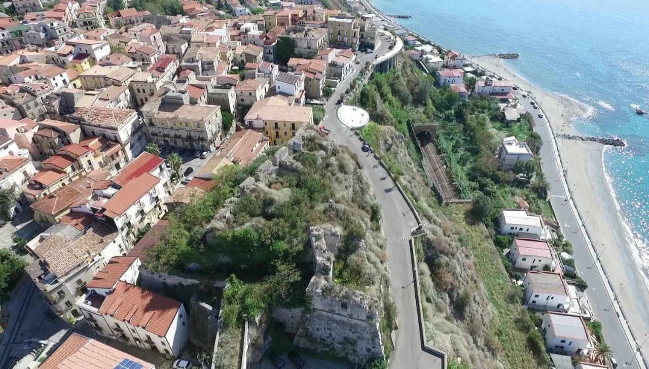 Apartmán Un Oblo Sul Mare San Lucido Exteriér fotografie